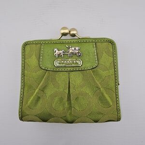 VINTAGE- Coach Olive Green Women's Wallet
